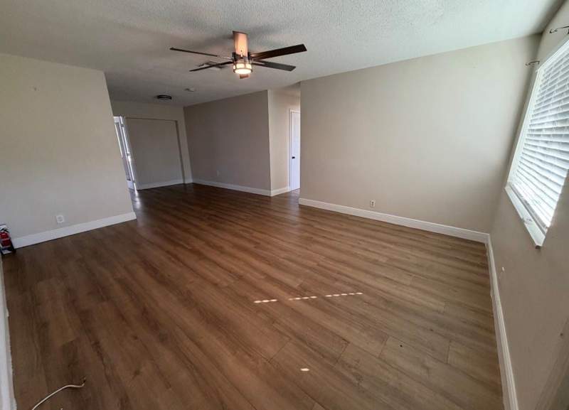 3 bedroom Single Family Residence at 2405 NW 54th Street, Tamarac Lakes North 3rd S, Tamarac — photo 2