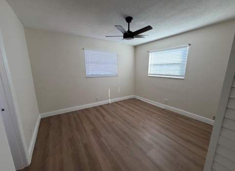 2405 NW 54th Street, Tamarac FL - photo 7 of 11