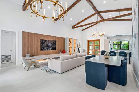 539 NE 10th Avenue, Fort Lauderdale FL - photo 9 of 45