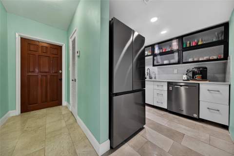 1510 SE 15th Street #310, Fort Lauderdale FL - photo 9 of 36