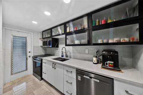 1510 SE 15th Street #310, Fort Lauderdale FL - photo 11 of 36