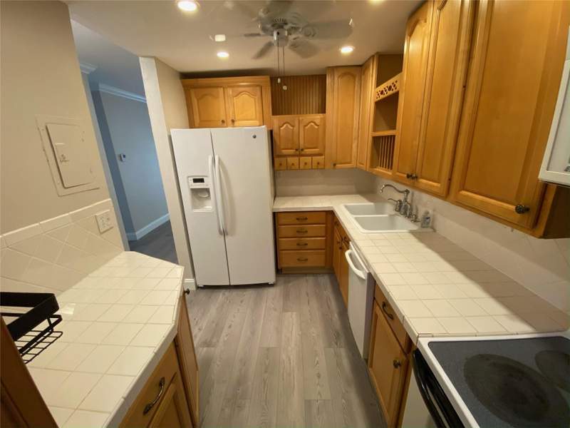 2 bedroom Condominium at 1400 NE 57th Street #104, Casa Del Sol Condo, Fort Lauderdale — photo 5