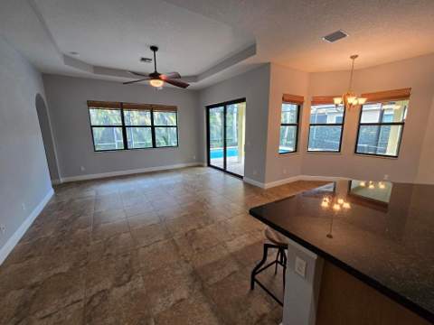 2095 NW Diamond Creek Way, Jensen Beach FL - photo 8 of 27