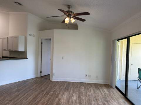 9999 Summerbreeze Drive #105, Sunrise FL - photo 7 of 37