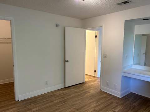 9999 Summerbreeze Drive #105, Sunrise FL - photo 24 of 37