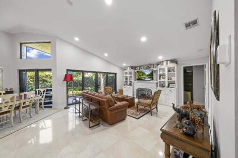 23313 Water Circle, Boca Raton FL - photo 6 of 42