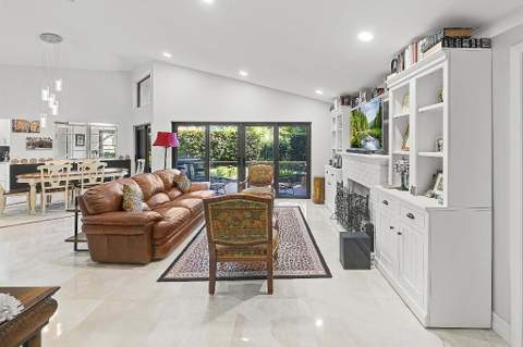 23313 Water Circle, Boca Raton FL - photo 8 of 42