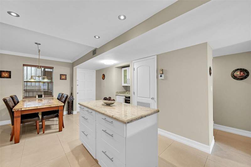 2 bedroom Condominium at 777 S Federal Highway #E-205, Island Club, Pompano Beach — photo 4