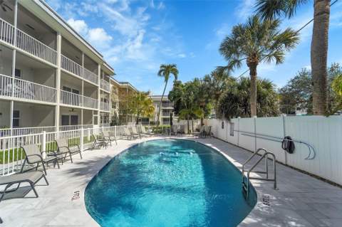 1439 S Ocean Boulevard #105, Lauderdale-By-The-Sea FL - photo 19 of 43