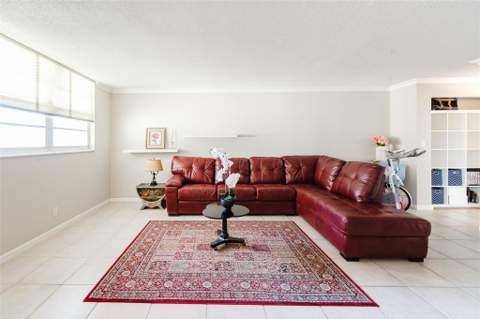1811 Jefferson Street #304, Hollywood FL - photo 11 of 31