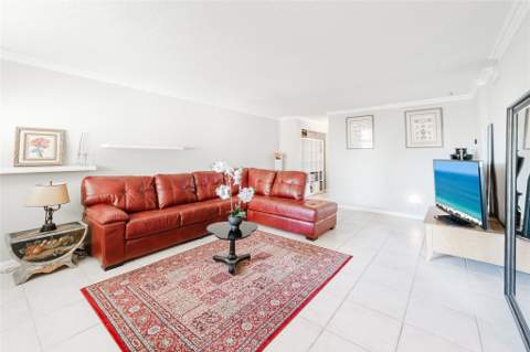 1811 Jefferson Street #304, Hollywood FL - photo 15 of 31