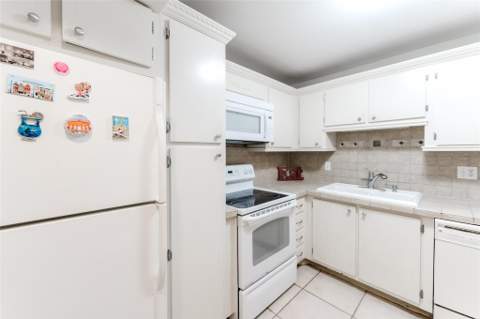 1811 Jefferson Street #304, Hollywood FL - photo 18 of 31
