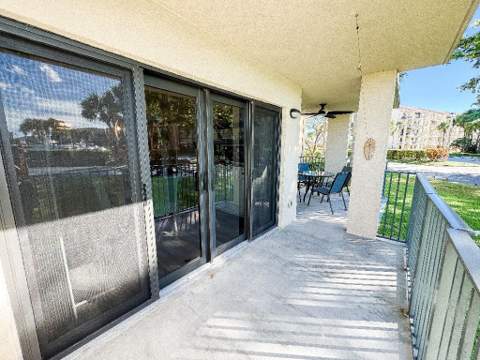 901 Seafarer Circle #101, Jupiter FL - photo 22 of 28