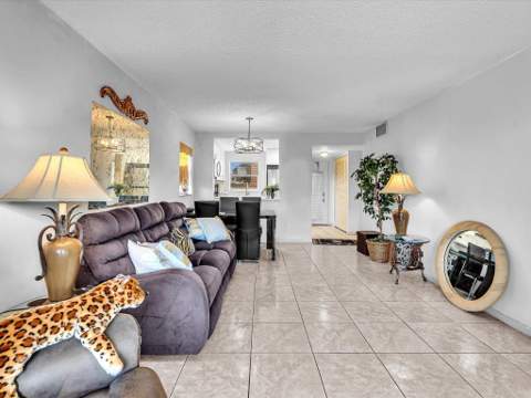 9041 Sunrise Lakes Boulevard #113, Sunrise FL - photo 6 of 50