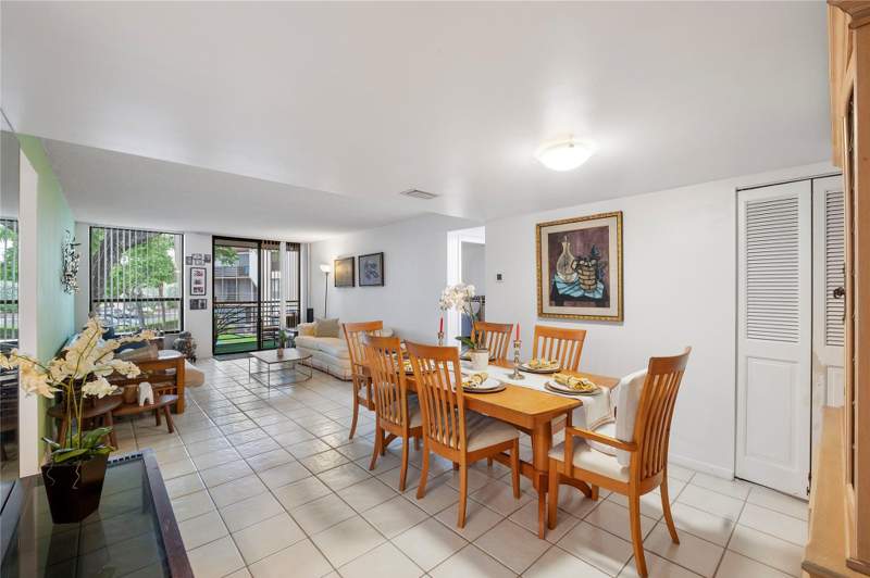 2 bedroom Condominium at 7750 W Mcnab Road #203, Concord Village Condomini, Tamarac — photo 2
