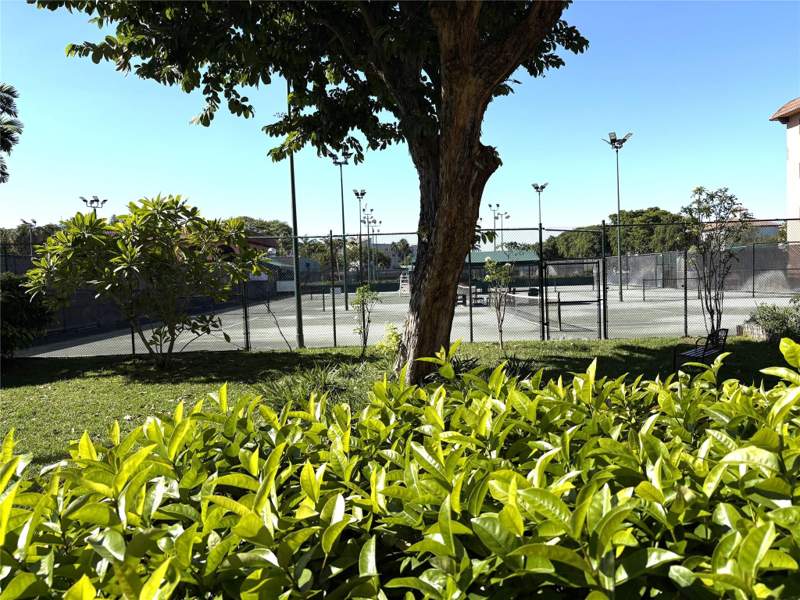 2 bedroom Condominium at 620 Tennis Club Drive #105, Tennis Club Tilden Condo, Fort Lauderdale — photo 3