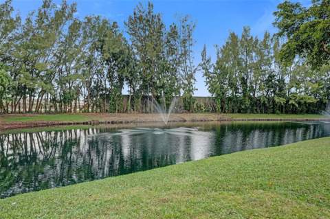 2475 W Golf Boulevard #244, Pompano Beach FL - photo 23 of 31