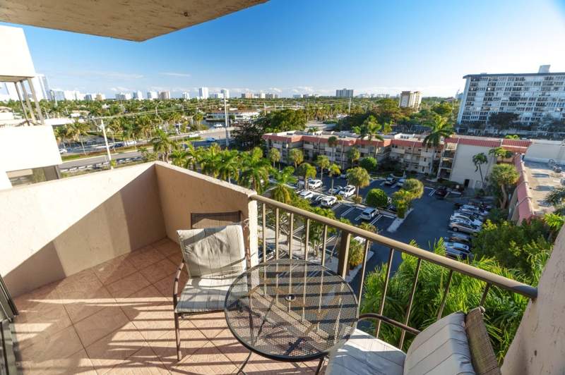 1 bedroom Condominium at 777 S Federal Hy #811-d, Island Club 2 Condo, Pompano Beach — photo 4