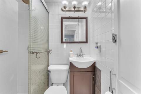 290 Farnham M, Deerfield Beach FL - photo 14 of 44
