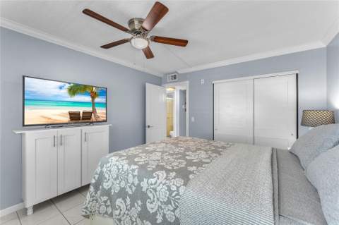 290 Farnham M, Deerfield Beach FL - photo 16 of 44