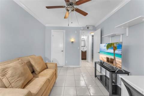 290 Farnham M, Deerfield Beach FL - photo 18 of 44