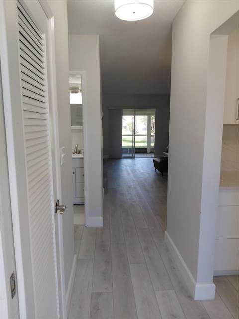 1951 NE 39th Street #127, Lighthouse Point FL - photo 8 of 36
