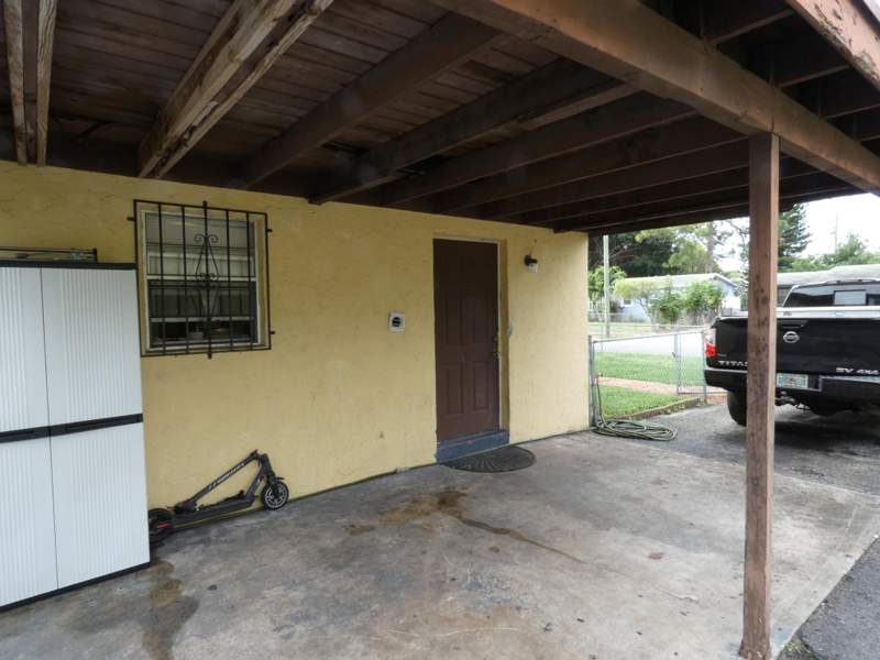 3 bedroom Single Family Residence at 2350 NW 1st Street, Rolling Green Ridge Add 0, Boynton Beach — photo 3