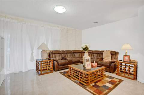 5722 Tuscany Terrace, Tamarac FL - photo 15 of 48