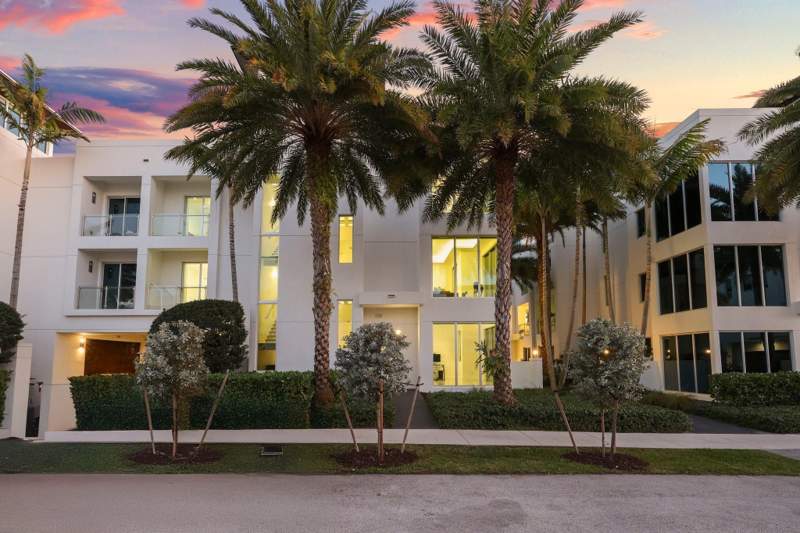 4 bedroom Townhouse at 238 Shore Court, Silver Shores Unit, Lauderdale-By-The-Sea — photo 4