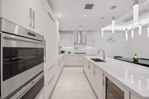 238 Shore Court, Lauderdale-By-The-Sea FL - photo 17 of 49