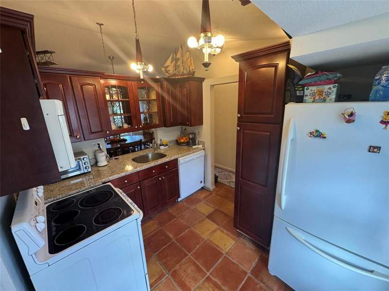 2 bedroom Condominium at 715 Gardens Drive #203, The Garden North, Pompano Beach — photo 3