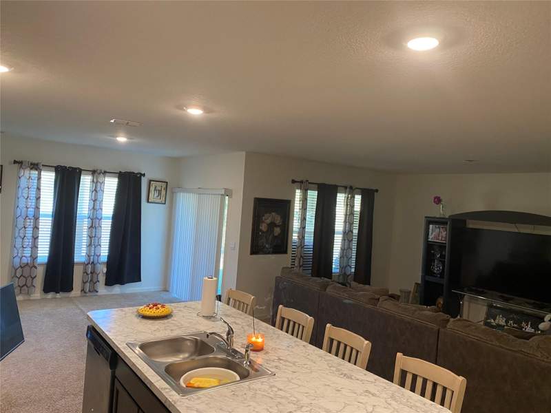 3 bedroom Single Family Residence at 5604 Amusement Avenue, Celebration Pointe, Fort Pierce — photo 2