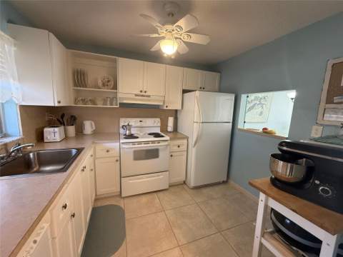 2761 N Pine Island Road #204, Sunrise FL - photo 7 of 39