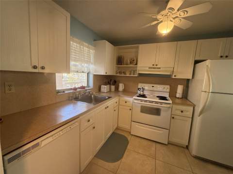 2761 N Pine Island Road #204, Sunrise FL - photo 8 of 39