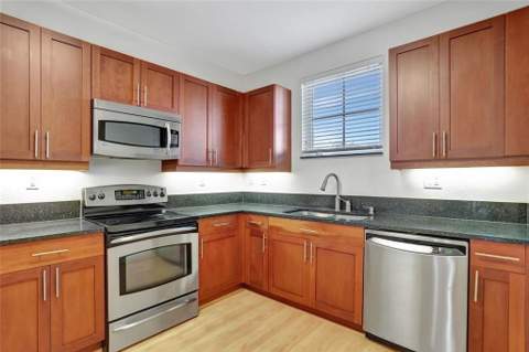 1345 SW 4th Court, Fort Lauderdale FL - photo 8 of 10