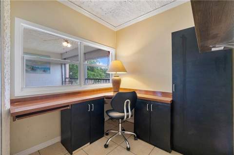 7210 Lake Circle Drive #306, Margate FL - photo 11 of 19