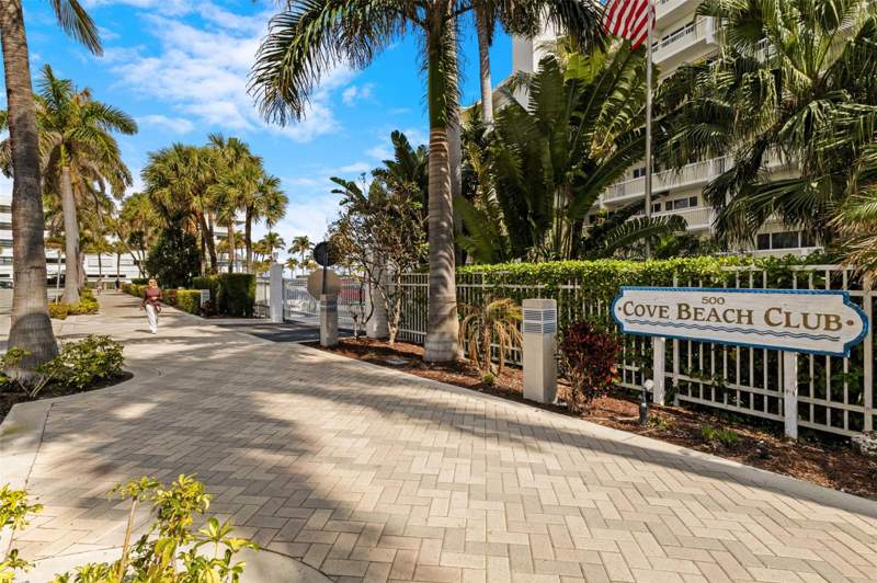 3 bedroom Stock Cooperative at 500 SE 21st Avenue #805, Cove Beach Club, Deerfield Beach — photo 5