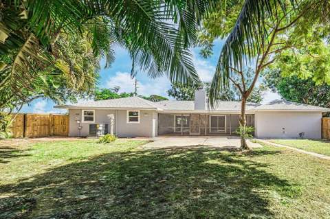 300 Riomar Drive, Port St. Lucie FL - photo 13 of 49