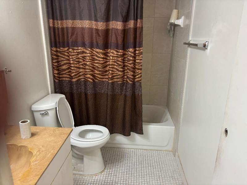 1 bedroom Condominium at 2840 Somerset Drive #206, Somerset, Lauderdale Lakes — photo 4