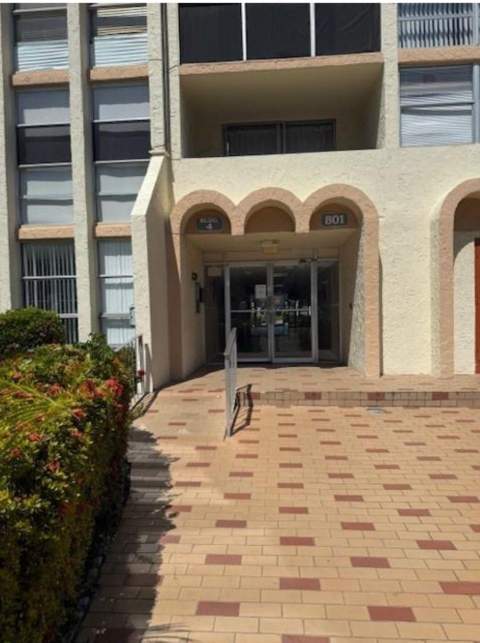 801 Three Islands Boulevard #409, Hallandale Beach FL - photo 23 of 24