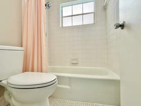 4401 NW 41st Street #104, Lauderdale Lakes FL - photo 15 of 41