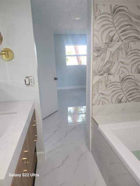 700 SE 6th Avenue #111, Deerfield Beach FL - photo 21 of 38