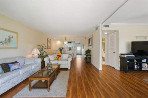 691 S Hollybrook Drive #304, Pembroke Pines FL - photo 12 of 60