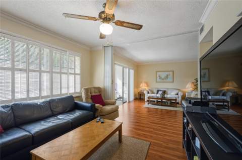 691 S Hollybrook Drive #304, Pembroke Pines FL - photo 13 of 60