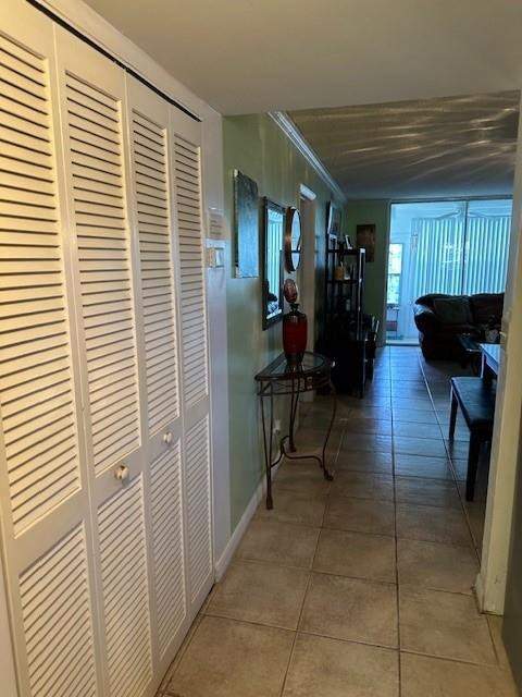 9350 Sunrise Lakes Boulevard #101, Sunrise FL - photo 7 of 59