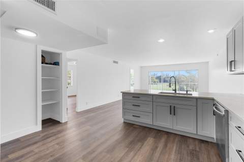 2800 N Palm Aire Drive #310, Pompano Beach FL - photo 7 of 28