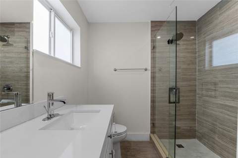 2621 NE 20th Street, Pompano Beach FL - photo 18 of 38