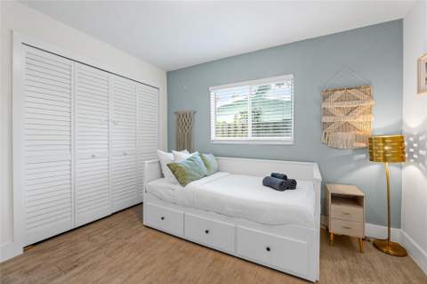 2621 NE 20th Street, Pompano Beach FL - photo 20 of 38