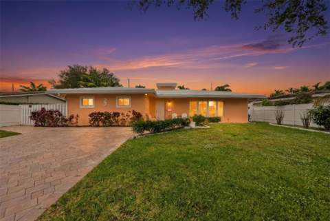 5284 NE 18th Terrace, Fort Lauderdale FL - photo 9 of 57