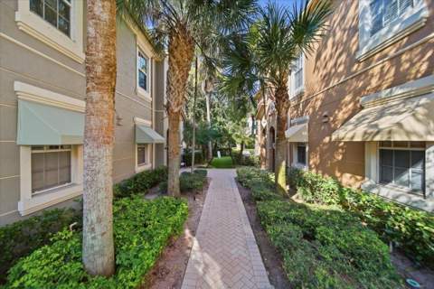 4851 Bonsai Circle #215, Palm Beach Gardens FL - photo 6 of 42